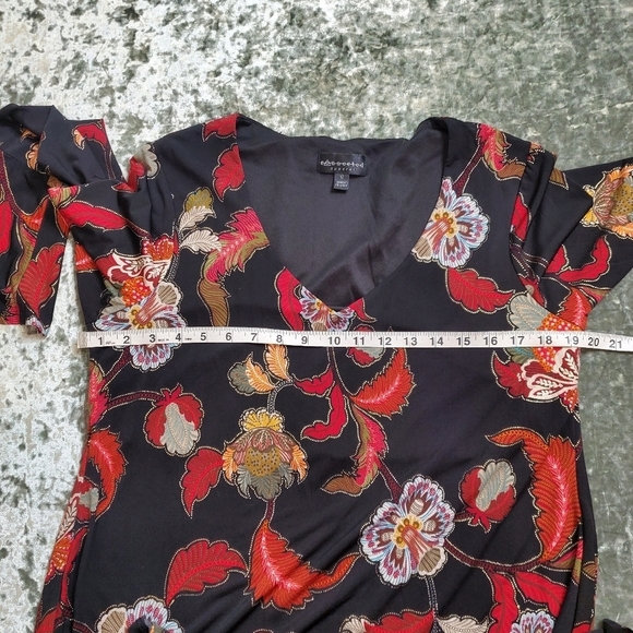 Connected Apparel Floral Bell Sleeve Dress - Picture 4 of 4